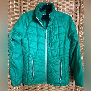Cutter & Buck Womens Barlow Pass Green Puffer Jacket
XS
